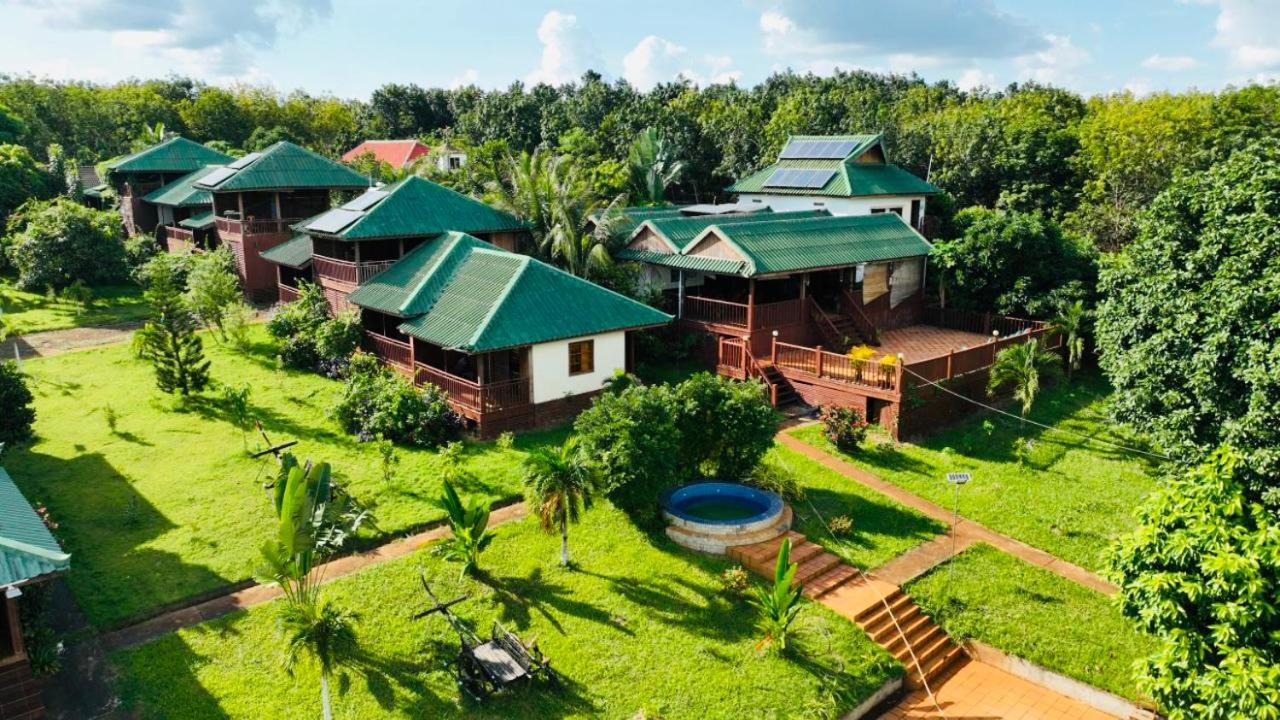 Ratanakiri Paradise Hotel & Restaurant Banlung Ngoại thất bức ảnh