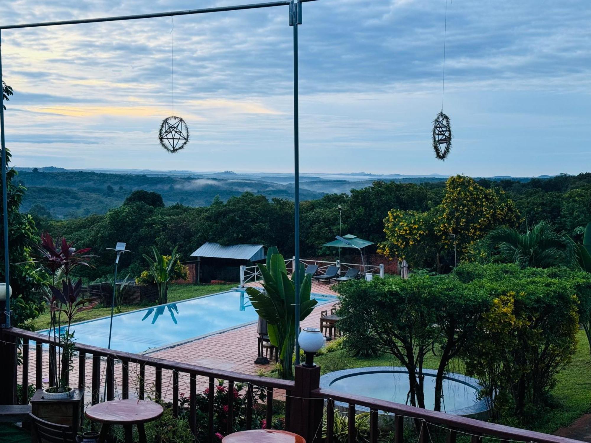 Ratanakiri Paradise Hotel & Restaurant Banlung Ngoại thất bức ảnh