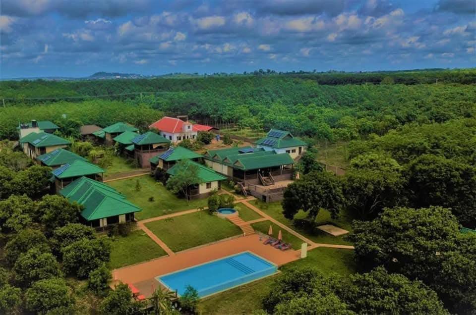 Ratanakiri Paradise Hotel & Restaurant Banlung Ngoại thất bức ảnh