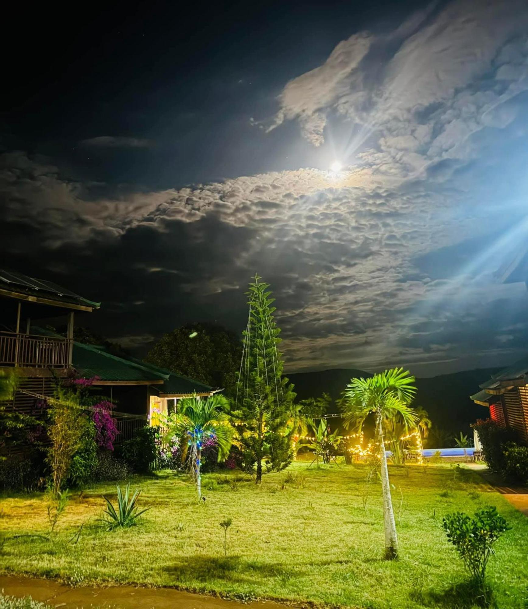 Ratanakiri Paradise Hotel & Restaurant Banlung Ngoại thất bức ảnh